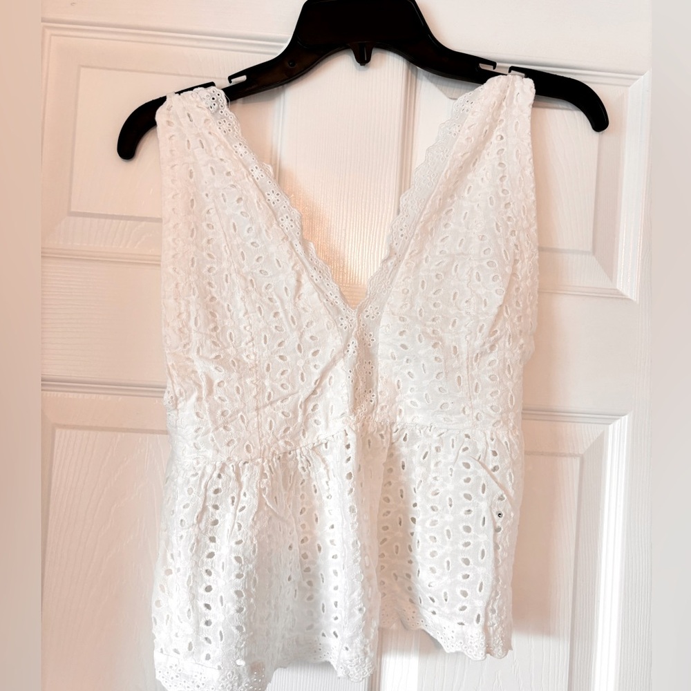 Backless Sleeveless Top